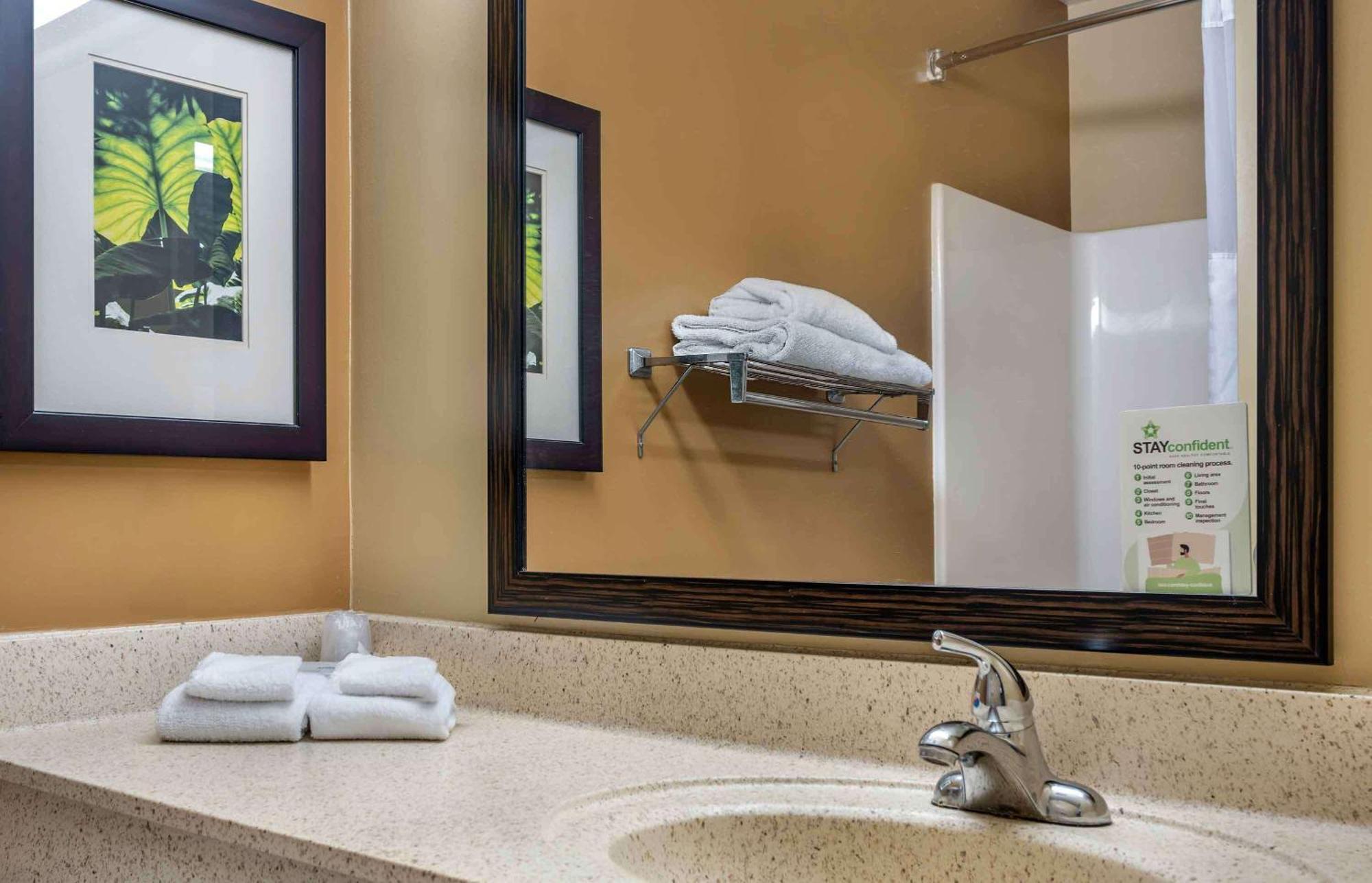 Extended Stay America Suites - Detroit - Metropolitan Airport Romulus Eksteriør bilde